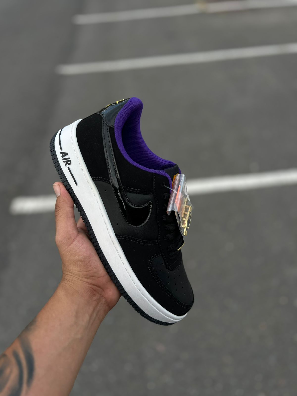 Nike • Air Force Word